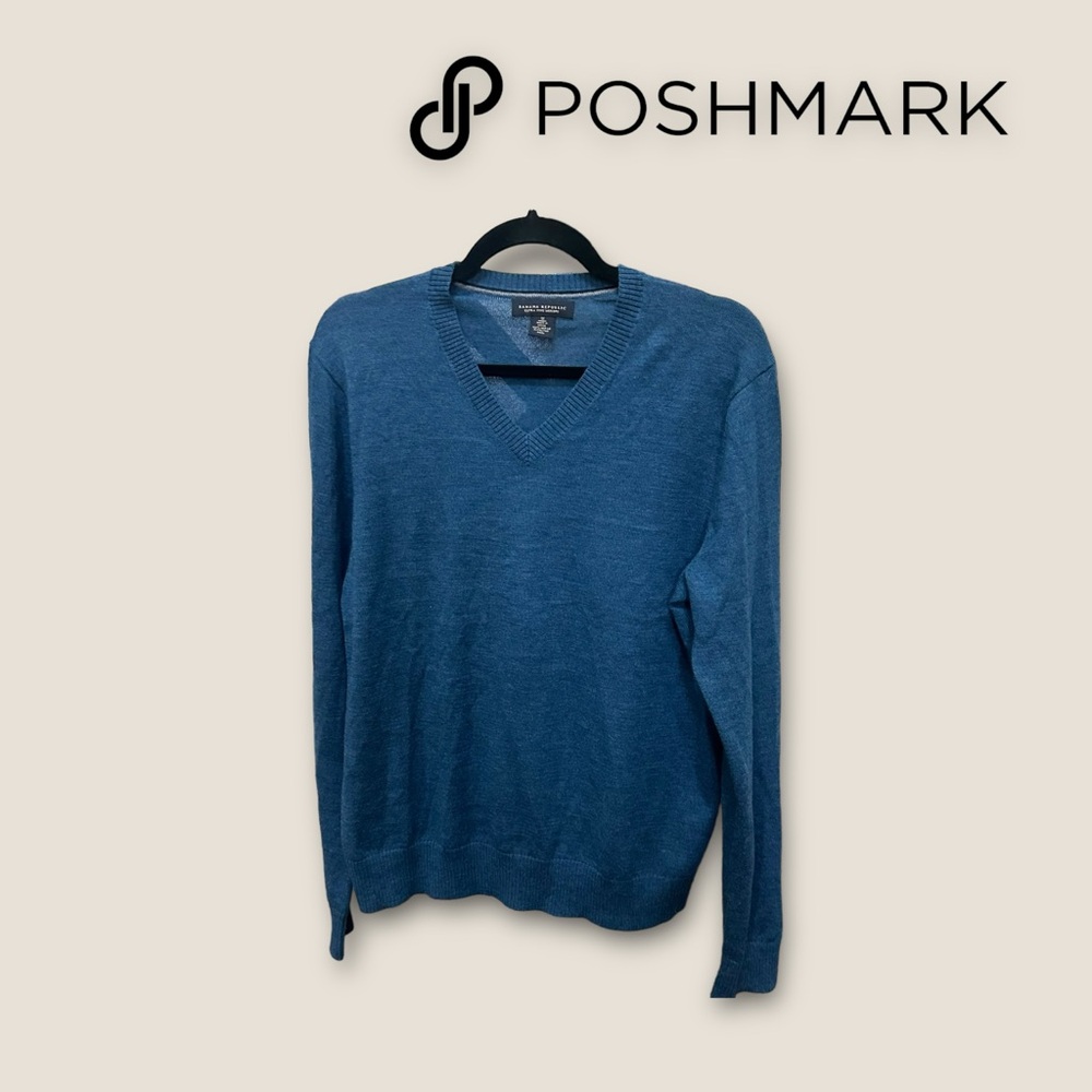 Banana Republic Sweater Merino‎ Wool V Neck LS Size M